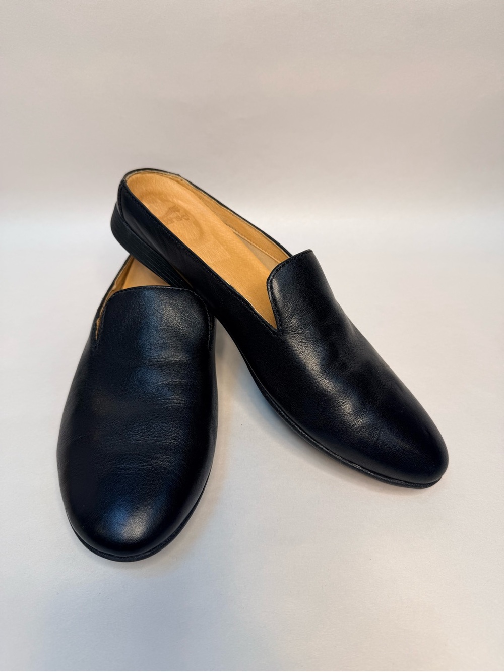 Dansko Black Leather Slip On Flats Loafers Womens 38 Comfort Support Office Shoe